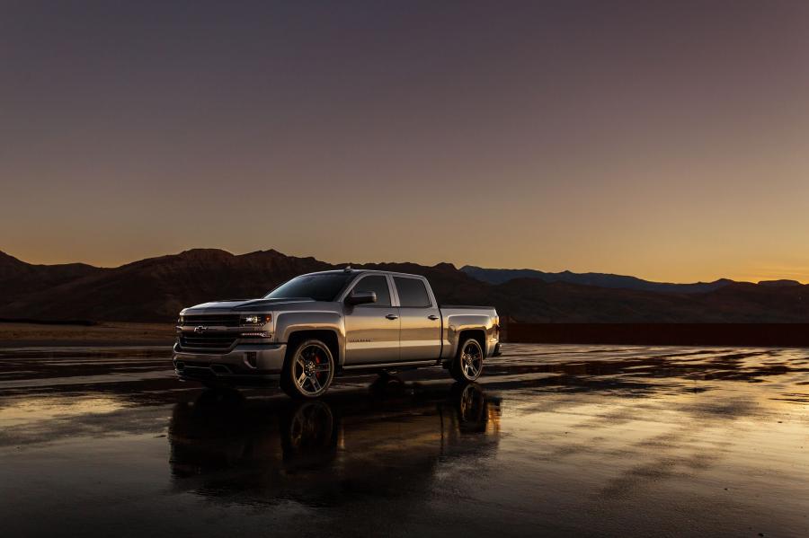  Chevrolet Silverado Performance Concept (GMTK2) 2017 года  (фото 4 из 5)